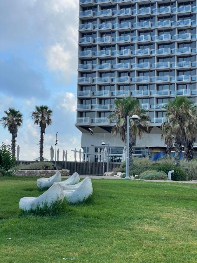 Luxury Units By Hilton Beach * Tel Aviv